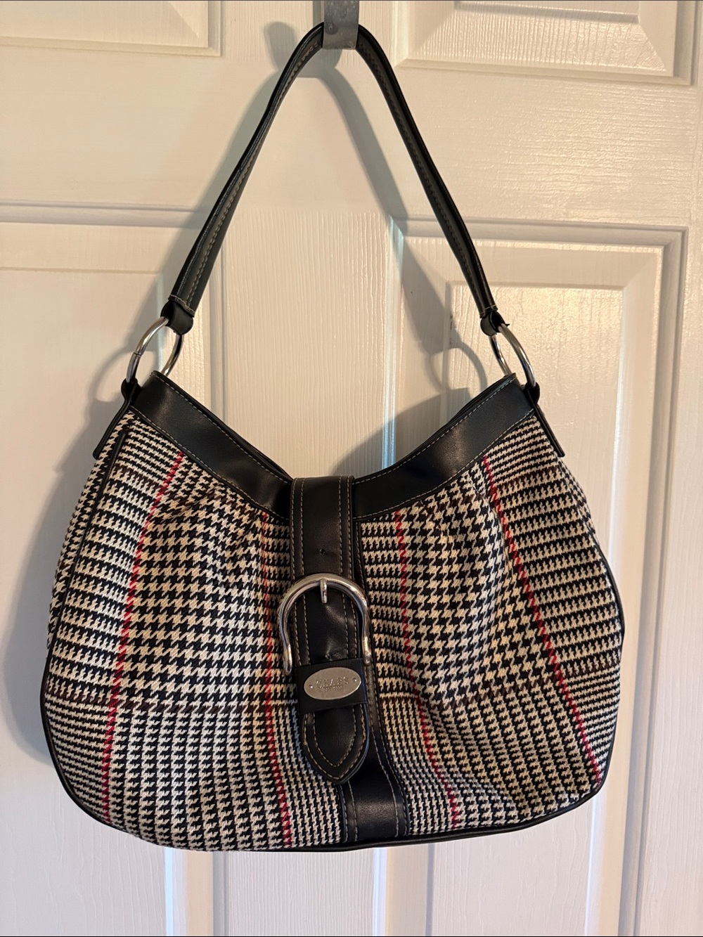 CHAPS Houndstooth Plaid Shoulder Bag – Black & Cream with Red Accents